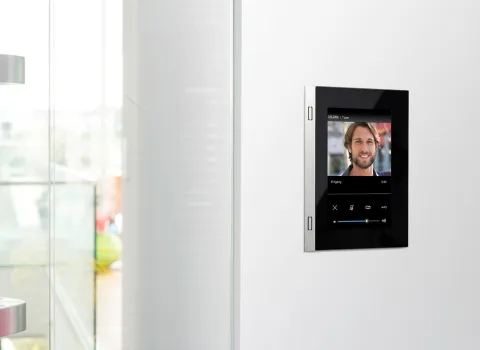 Smart Control von Jung.
