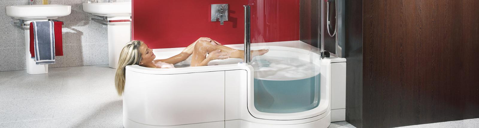 Sitzbadewanne für Dusche: Ihr persönlicher Wellnessbereich